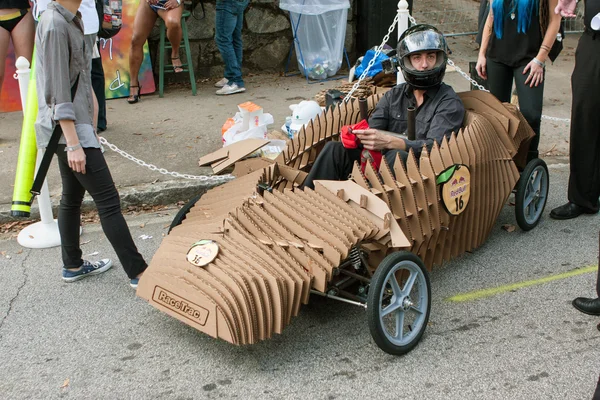 Cardboard Vehicle Driver Ready To Race In Soap Box Derby — Stock Photo, Image