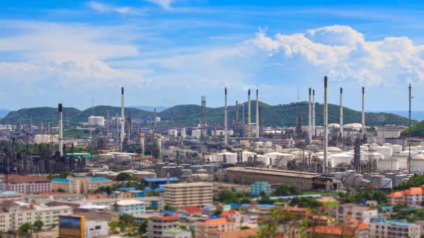 Fábrica de refinería de petróleo 4K Time Lapse — Vídeos de Stock