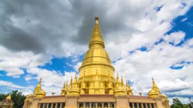 Golden Pagoda Sri Vieng Chai, Phra Phutthabat Huai Tom Temple: Lamphun, Thailand (pan vurdu)