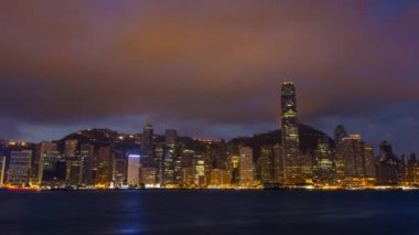 Zaman atlamalı Hong Kong Cityscape gece için gün (yakınlaştırma)