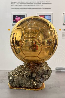 KYIV, UKRAINE - 3 Ekim 2025: Ukrayna WOW sergisi Ukrayna 'nın başkenti Kyiv' de kültür ve yenilik sergisi.