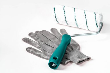 Boya silindiri, koruyucu eldivenler, tamir ve resim için her şey..