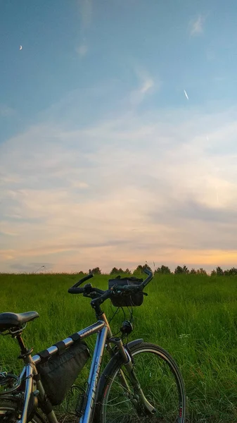 Bike Sunset Field — Stock Photo, Image