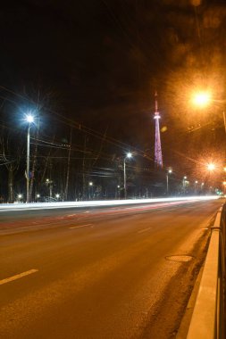 Nizhny Novgorod geceleri parlıyor