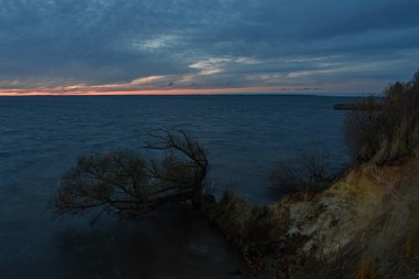Volga Nehri 'nde güzel bir gün batımı