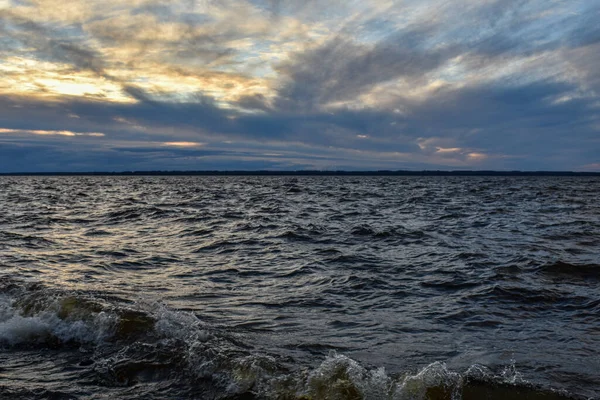 Beautiful Sunset Waves Volga River — Stockfoto