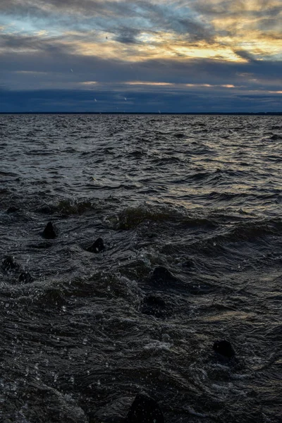 Belo Pôr Sol Ondas Rio Volga — Fotografia de Stock