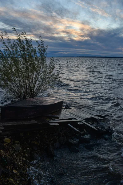 Bellissimo Tramonto Onde Sul Fiume Volga — Foto Stock
