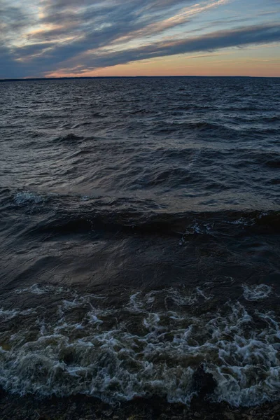 Красивый Закат Волны Волге — стоковое фото