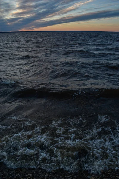 Belo Pôr Sol Ondas Rio Volga — Fotografia de Stock