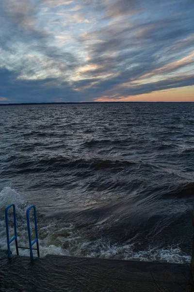 Beautiful Sunset Waves Volga River — Stock Photo, Image