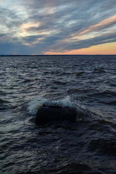 Bellissimo Tramonto Onde Sul Fiume Volga — Foto Stock