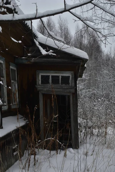 Village Abandonné Dans Neige Hiver — Photo