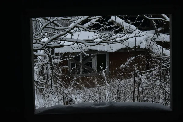 Satul Abandonat Zăpadă Iarna — Fotografie, imagine de stoc