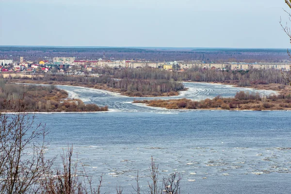 Gelo Flutua Rio Volga Primavera — Fotografia de Stock