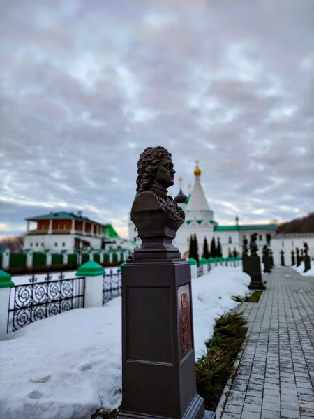 Belo Mosteiro Ortodoxo Pôr Sol Inverno — Fotografia de Stock