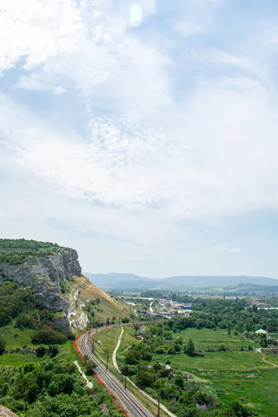 Železnice Úpatí Útesu — Stock fotografie