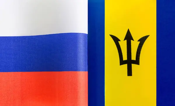 Frammenti Delle Bandiere Nazionali Della Russia Delle Barbados Primo Piano — Foto Stock