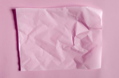 Pembe arka plan. Pembe arka planda pembe renkli buruşuk kağıt, doku..