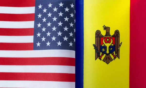 Fragmentos Las Banderas Nacionales Los Estados Unidos Moldavia Primer Plano —  Fotos de Stock