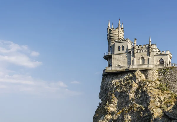 Знаменитый замок Ласточкино гнездо под Ялтой — стоковое фото