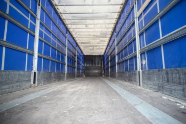 Boş kamyon römorku soyut arkaplan.