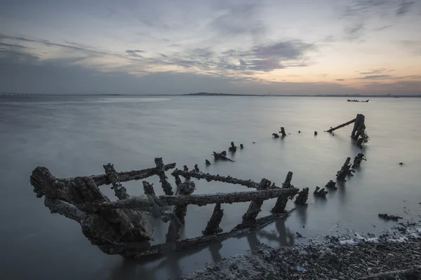 Fishing boat remains — Stock Photo, Image