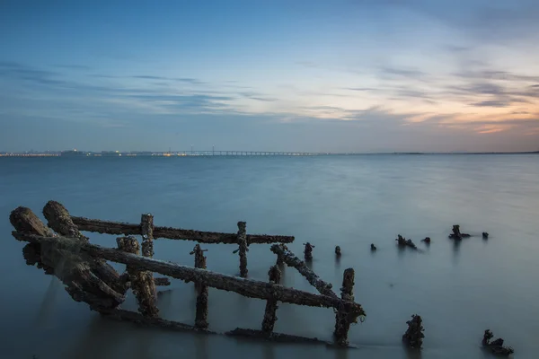 Fishing boat remains — Stock Photo, Image