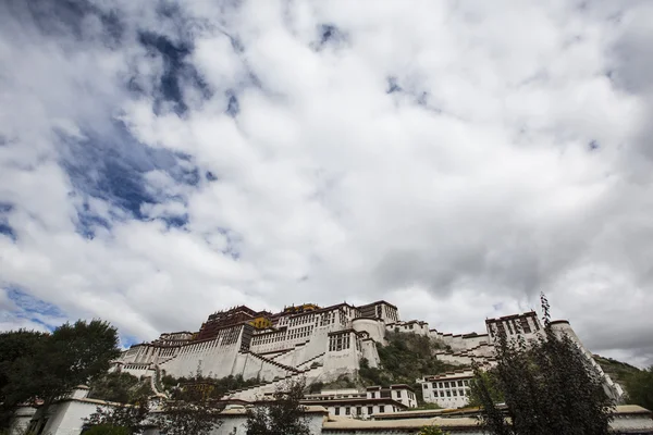 Palazzo Potala a Lhasa, Tibet — Foto Stock