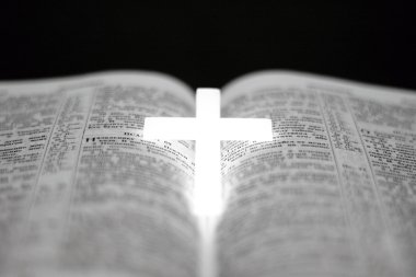 İncil Hristiyan çarmıhta