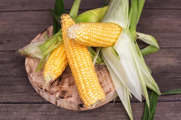 Costela Natural Grão Cascas Contexto Madeira Conceito Vegetais Naturais Cultivados — Fotografia de Stock