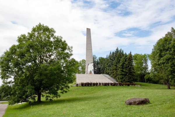 Naroch Belarus Alto Monumento Aos Soldados Caídos Grande Guerra Patriótica — Fotografia de Stock