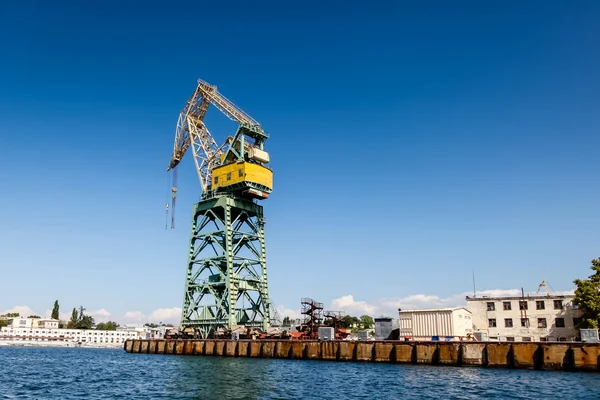 Seehafen in Sewastopol — Stockfoto