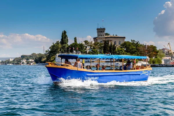 Seehafen in Sewastopol — Stockfoto