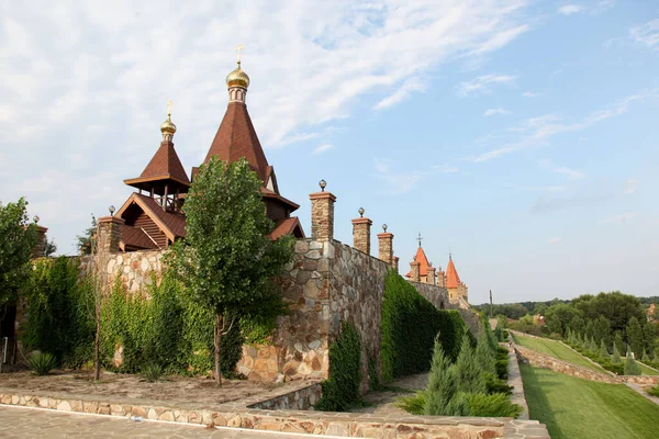 Kamensk-Shakhtinsky Rostov bölgesi. Eski köy. Manzara parkının bölgesi 
