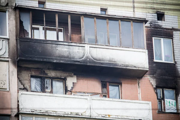 Багатоповерхова Будівля Після Пожежі — стокове фото