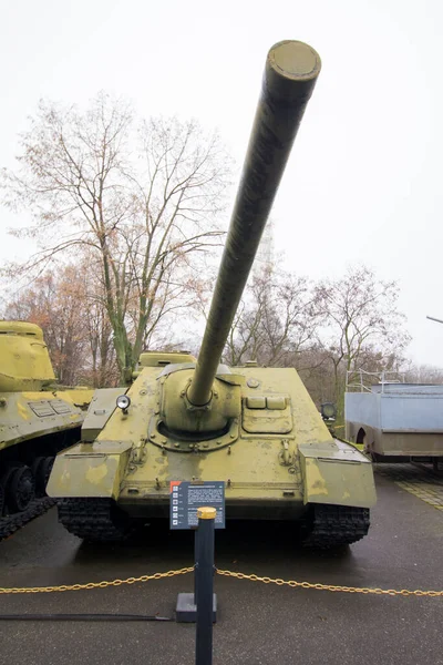 Nagy Hazafias Háború Múzeuma Kijevben Önjáró 100 Fegyver — Stock Fotó