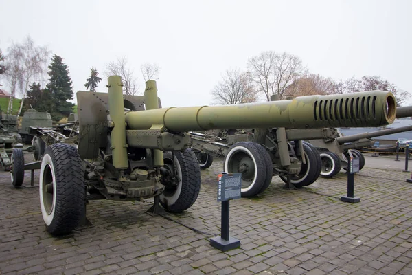 2021 Ucrânia Kiev Museu História Ucrânia Segunda Guerra Mundial Canhão — Fotografia de Stock