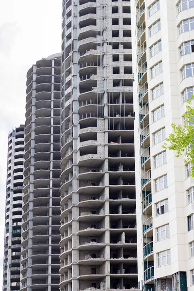 Edificio Abandonado Sin Terminar Varias Plantas —  Fotos de Stock