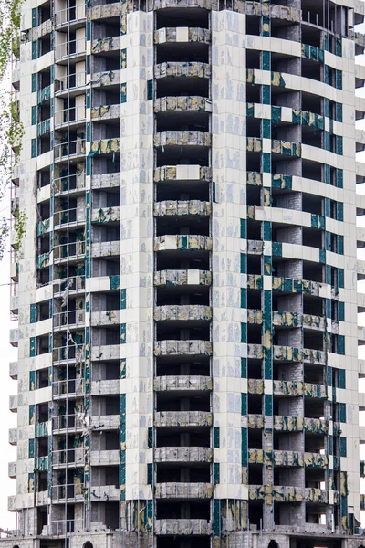 Verlaten Onafgewerkt Gebouw Met Meerdere Verdiepingen — Stockfoto