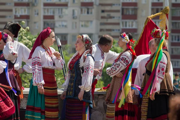 Dalok Táncok Ukrán Népviseletben — Stock Fotó