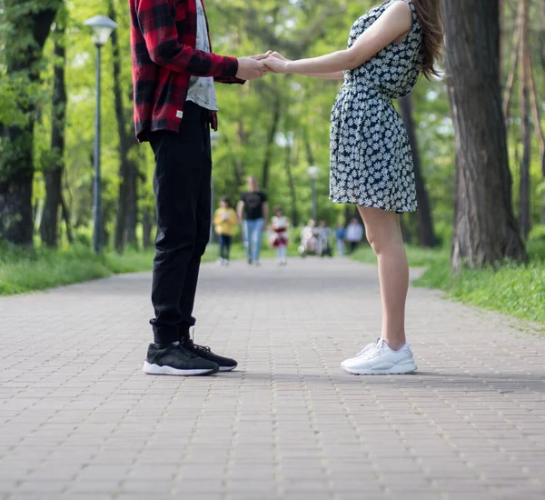 Lovers Walk Park Trees — Stock Photo, Image