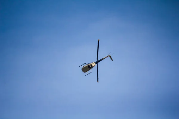 Voyage Hélicoptère Léger Dans Ciel Dessus Kiev Divertissement Extrême — Photo