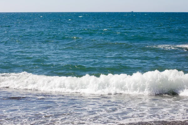 黒海のロッキー海岸 — ストック写真