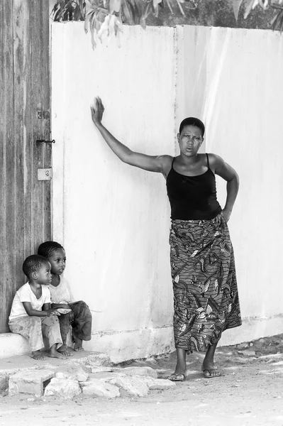 Реальные люди в Того в черном и белом — стоковое фото