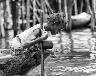 Benin'deki insanlar, siyah beyaz