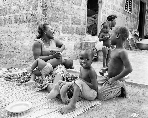Benin'deki insanlar, siyah beyaz — Stok fotoğraf