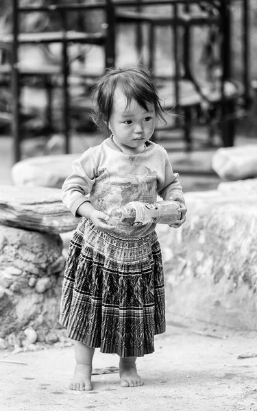 Реальні люди у В'єтнамі, чорно-білі — стокове фото