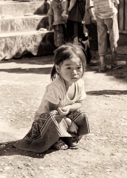 Echte Menschen in Vietnam, in schwarz und weiß — Stockfoto