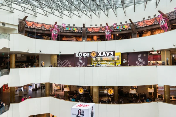 Centro comercial Galería en San Petersburgo — Foto de Stock